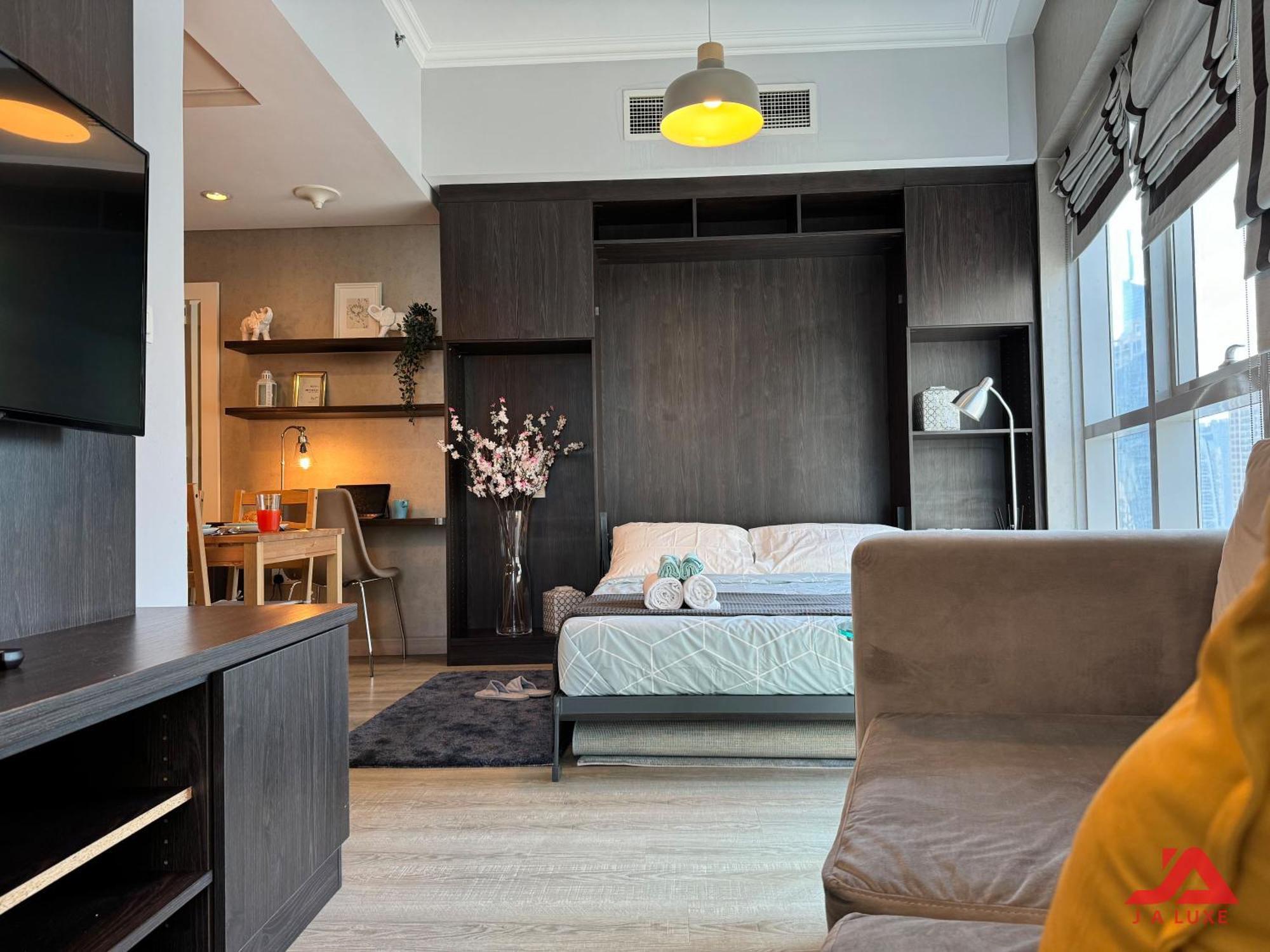 Cozy Marina & Sea View Apt In Bay Central Tower Dubai Marina With Modern Gym & Pool, Steps To Beach & Metro المظهر الخارجي الصورة