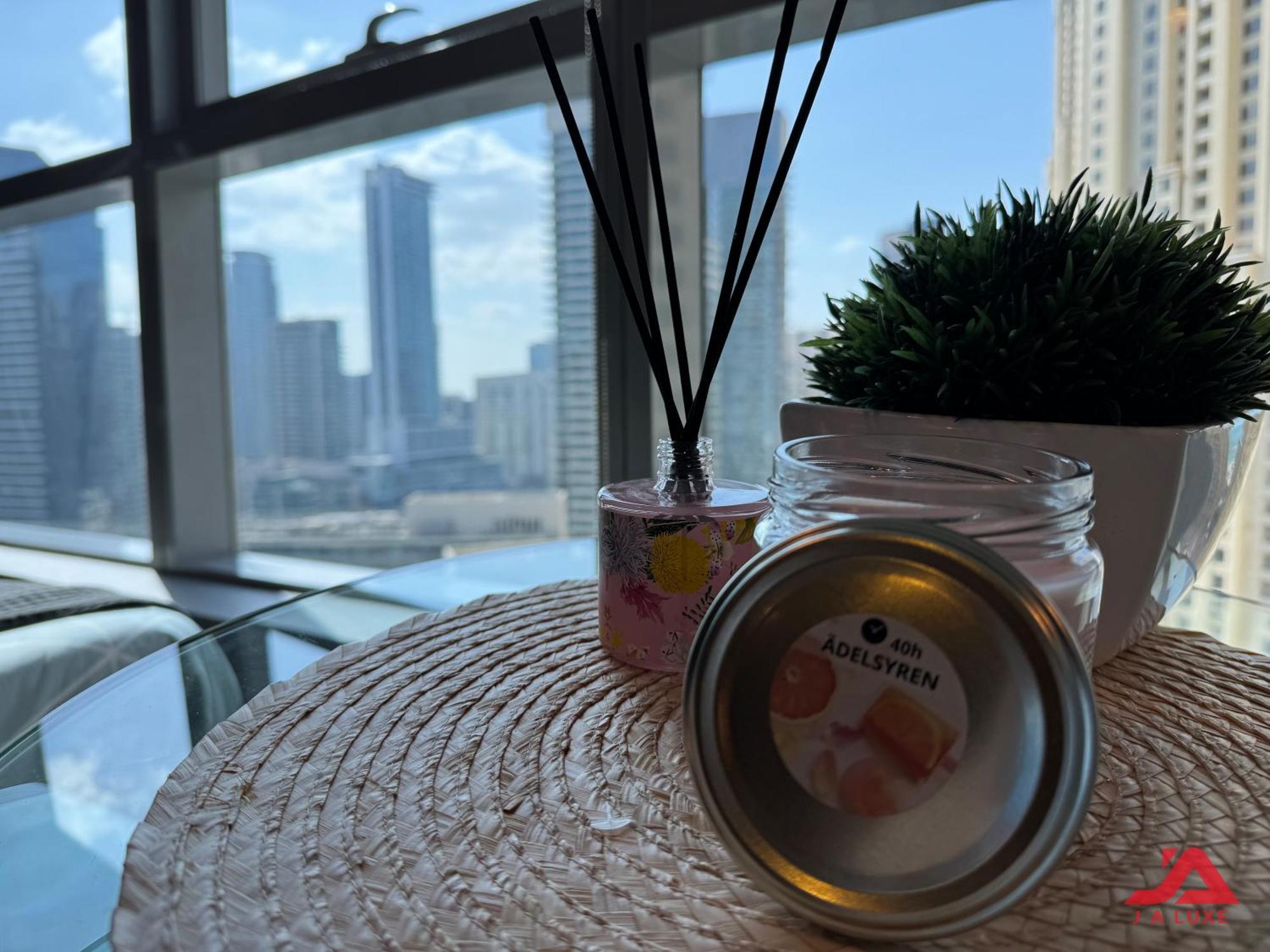 Cozy Marina & Sea View Apt In Bay Central Tower Dubai Marina With Modern Gym & Pool, Steps To Beach & Metro المظهر الخارجي الصورة
