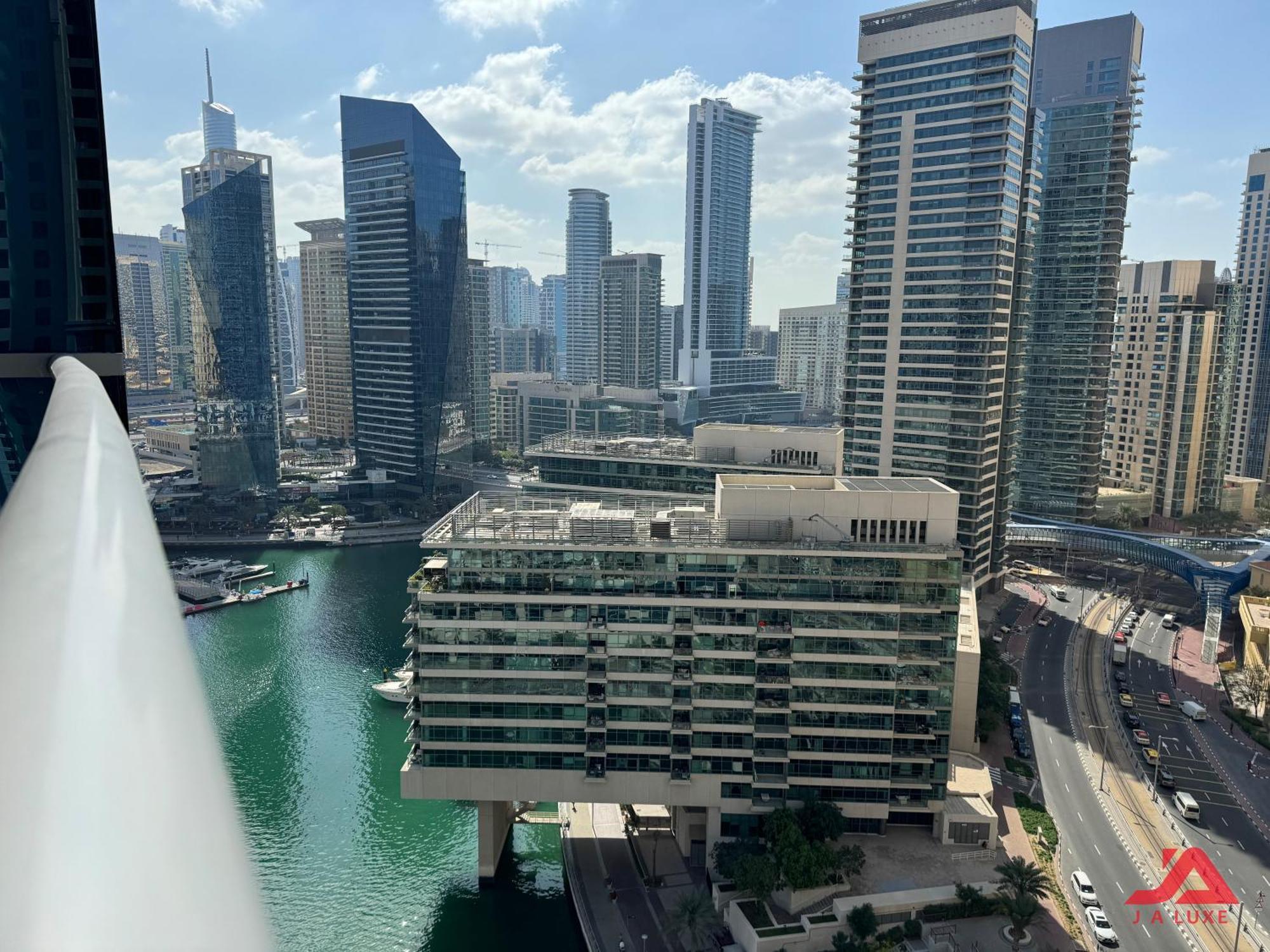 Cozy Marina & Sea View Apt In Bay Central Tower Dubai Marina With Modern Gym & Pool, Steps To Beach & Metro المظهر الخارجي الصورة